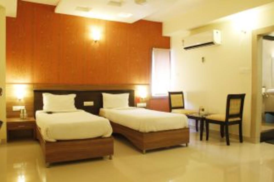 Hotel Shilpa Regency Kottārakara 외부 사진